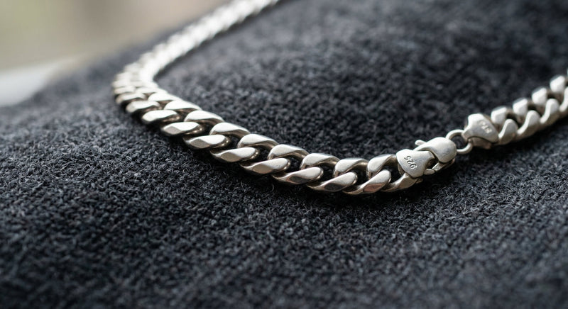 Mens Chain Necklace Graduation Gift: The Ultimate Buying Guide