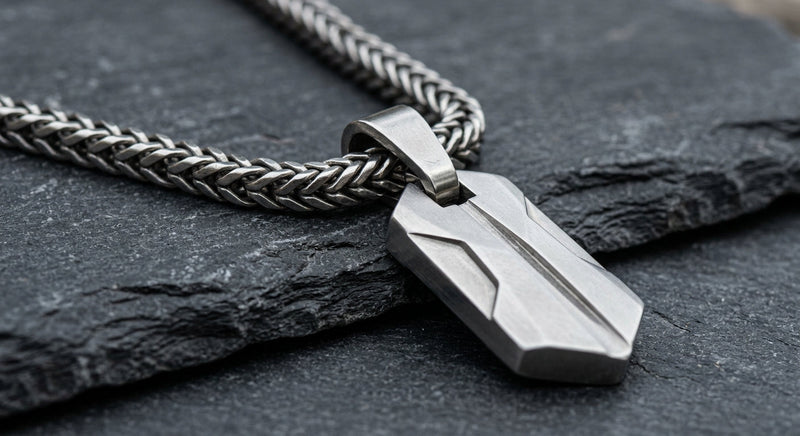 Mens Chain Necklace With Pendant Buying Guide | Marco Maveri