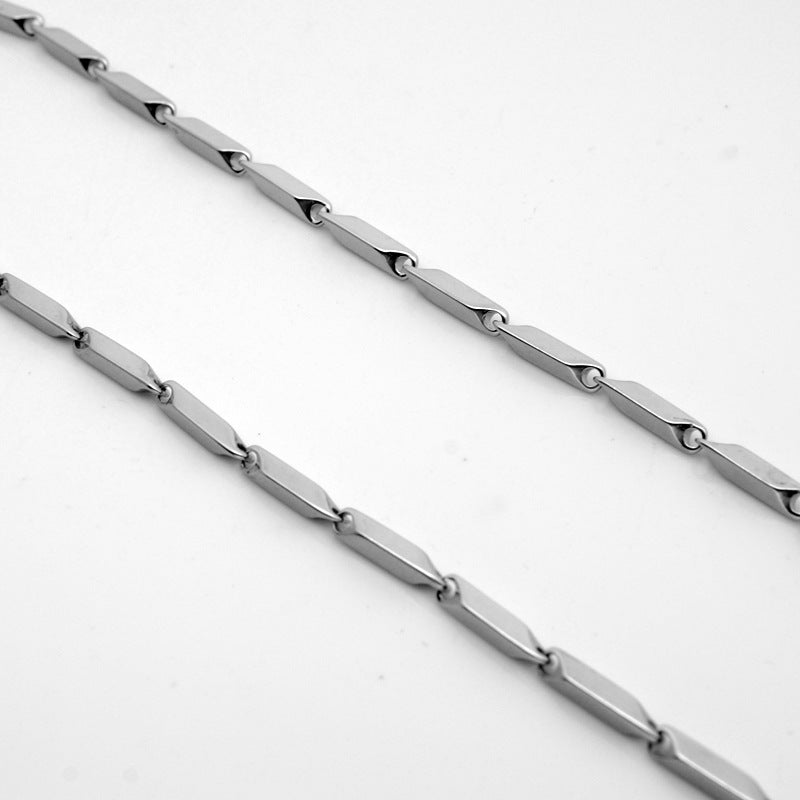 Geometric Link Chain in Stainless Steel view 4