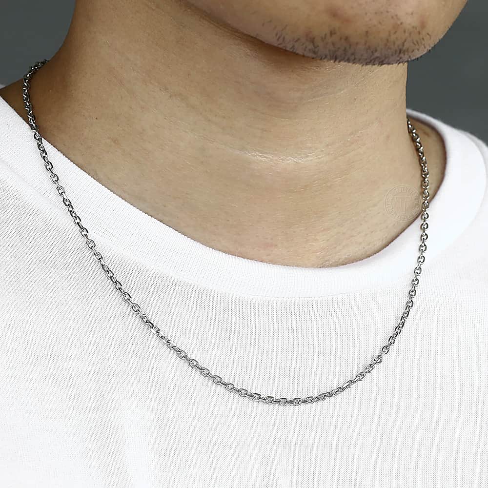 Polished Cable Link Chain Necklace view 3