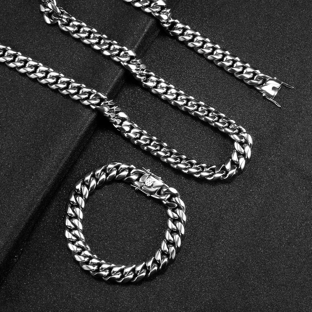 Cuban Link Chain and Bracelet Set view 4
