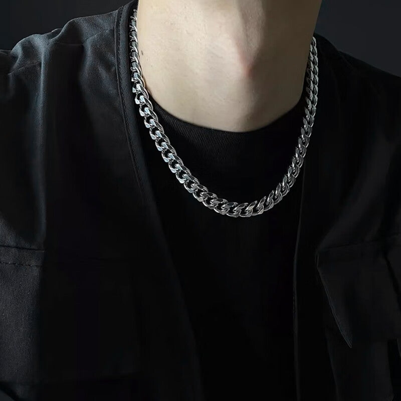Bold Cuban Link Chain in Titanium Steel view 6