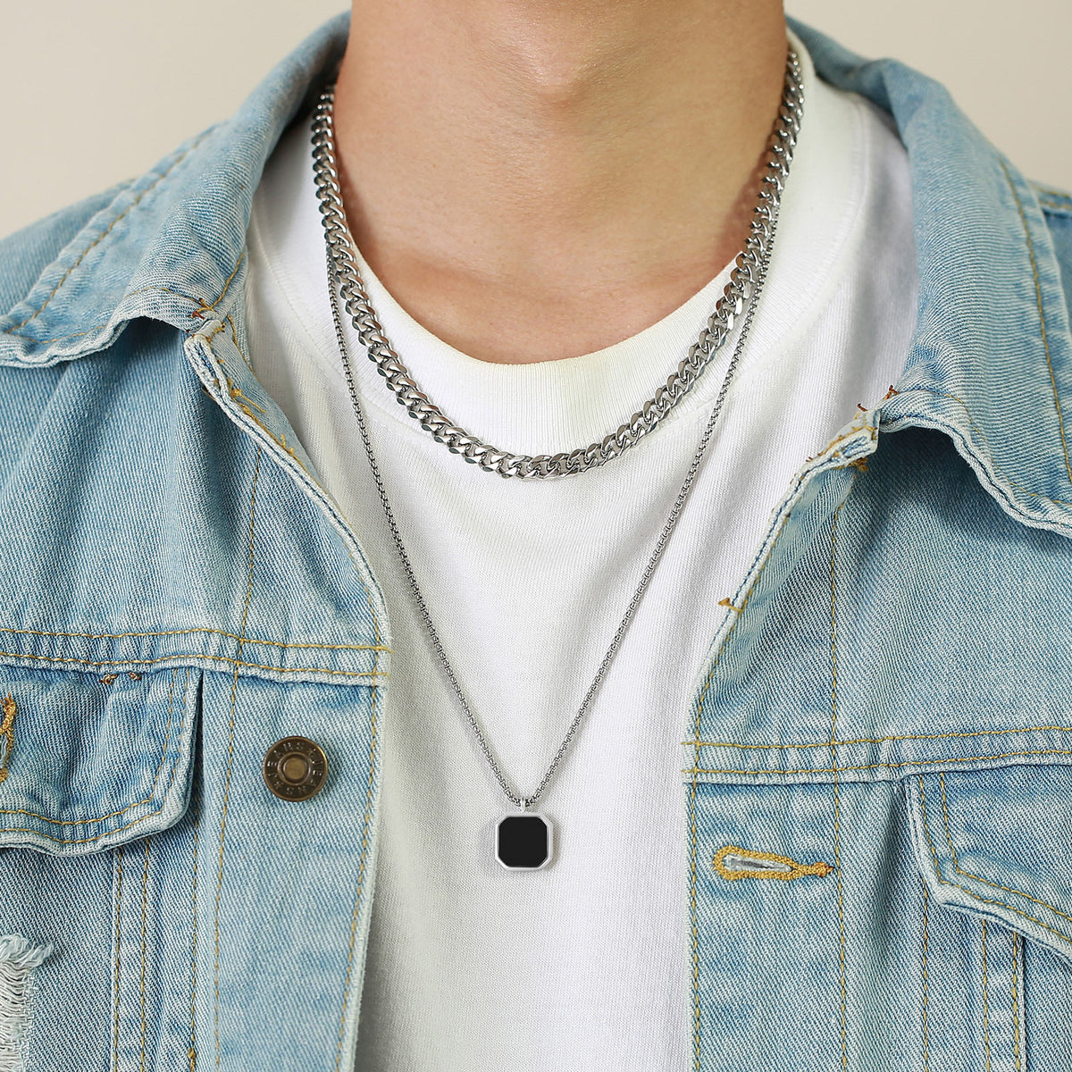 Square Pendant Box Chain Necklace view 8