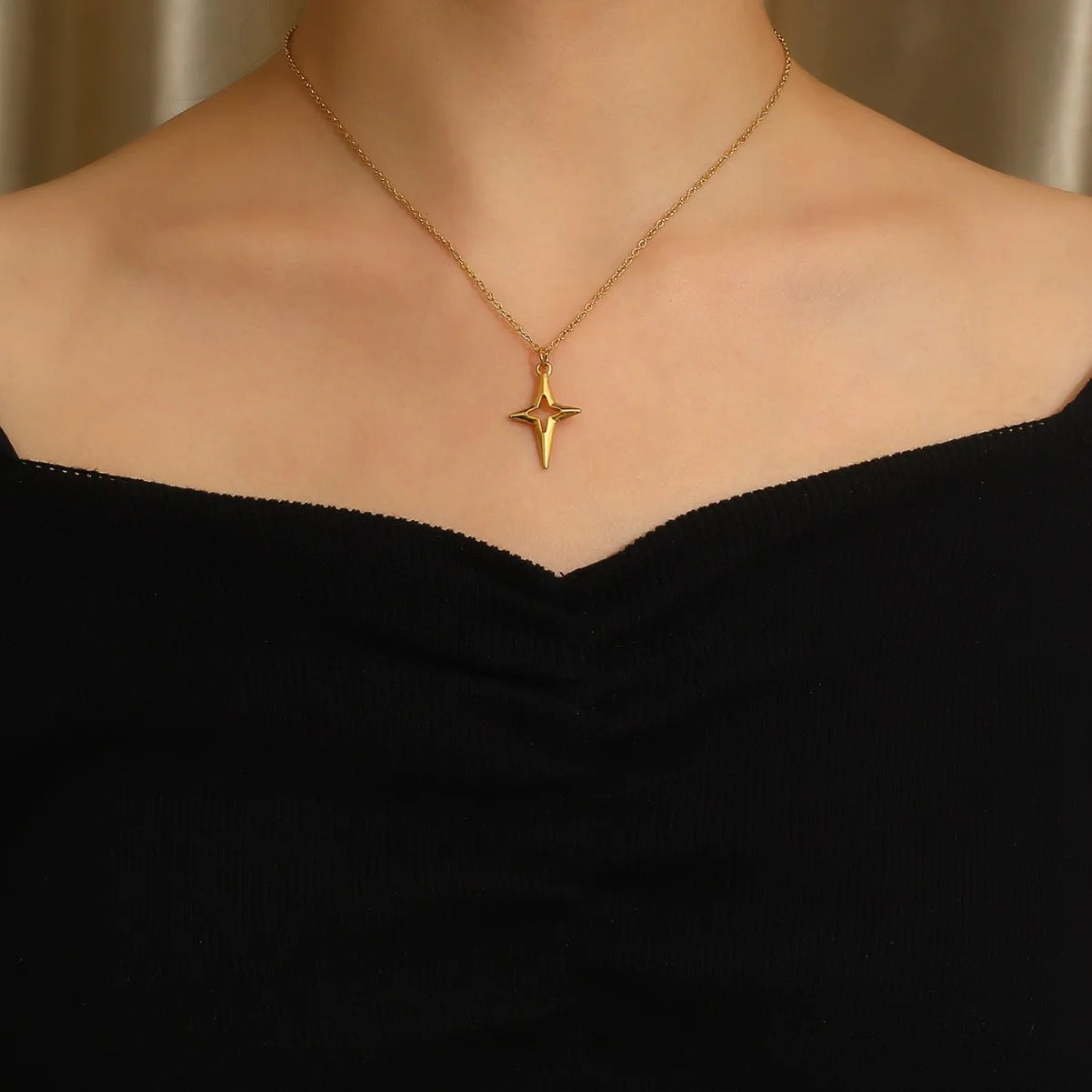 18K Gold Plated Hollow Star Pendant Necklace