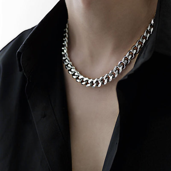 Bold Cuban Link Chain in Titanium Steel view 7