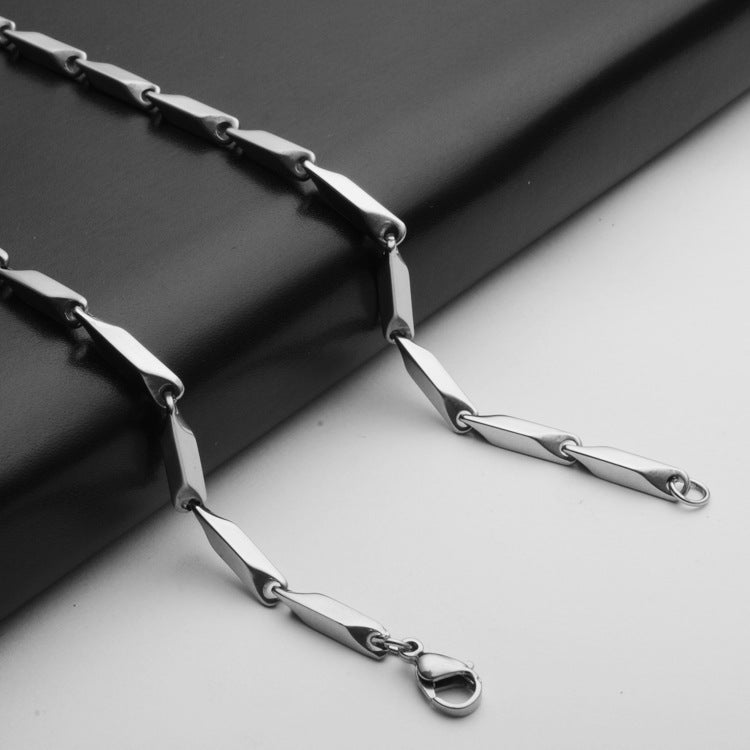 Geometric Link Chain in Stainless Steel view 2