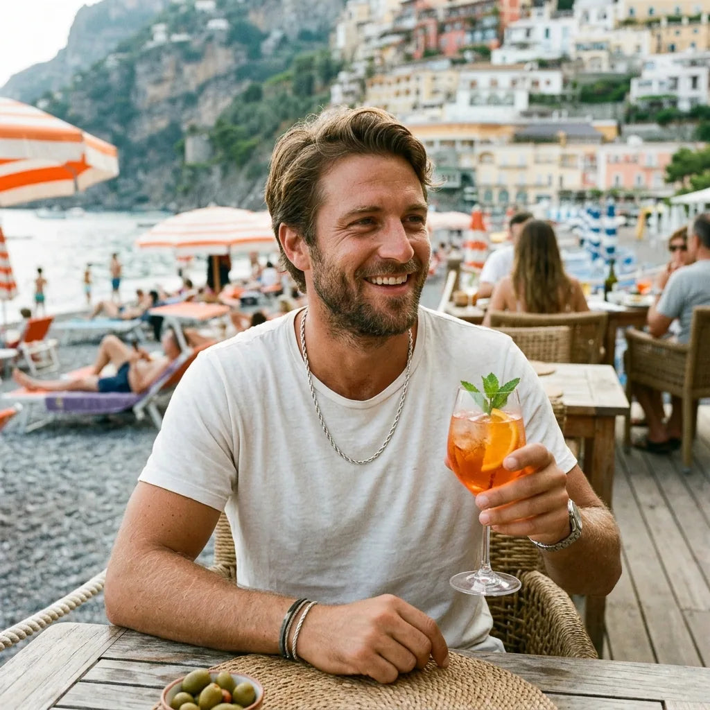 Man wearing Silver Rope Chain at beach club